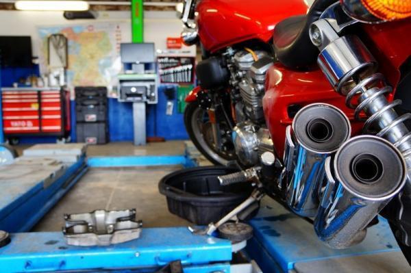 motor w naprawie w firmie Auto Motor